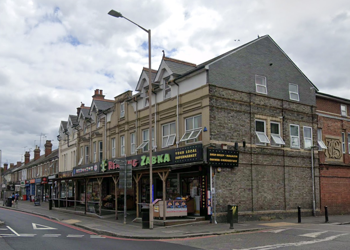 2 bed property in Wantage road, Reading